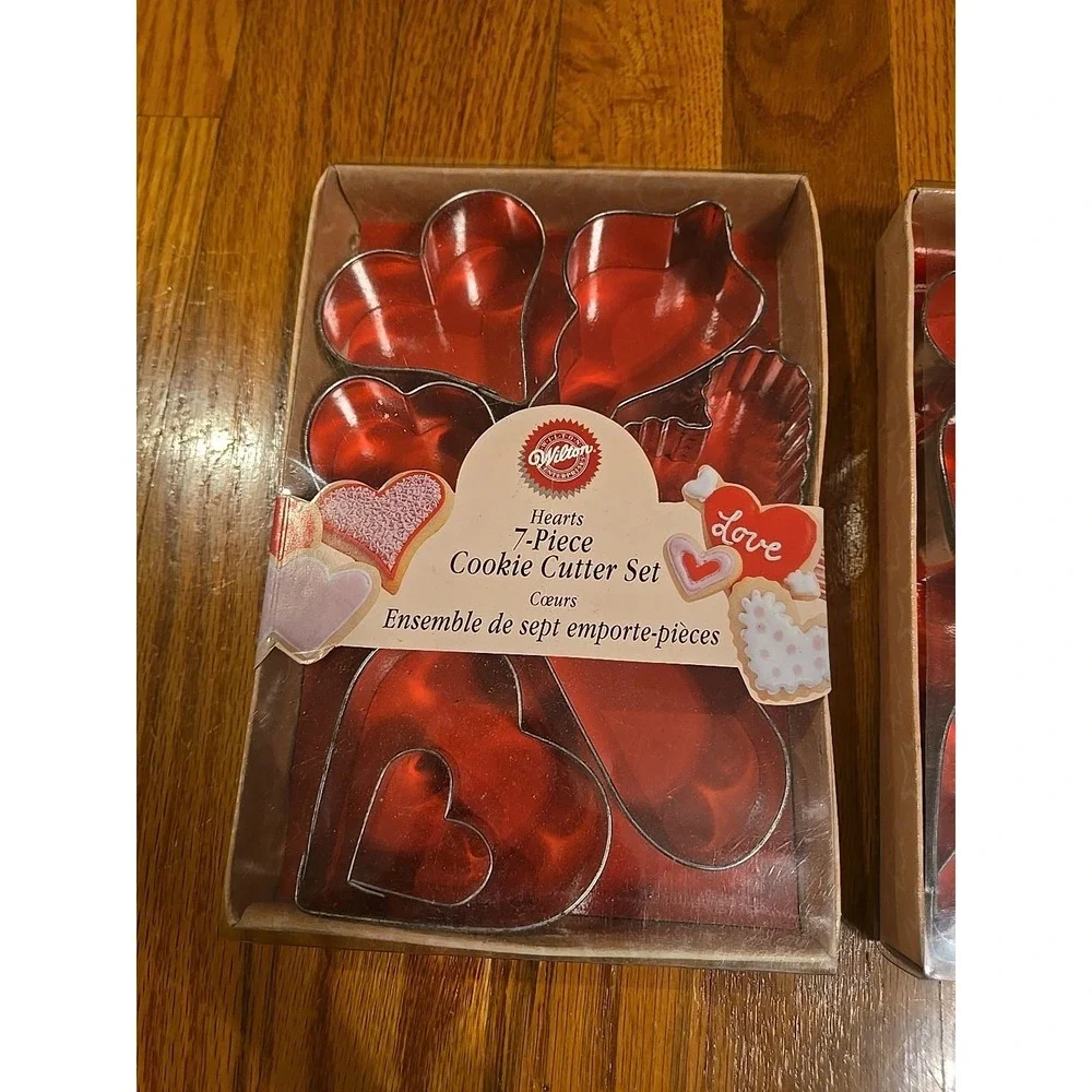 Wilton both sets